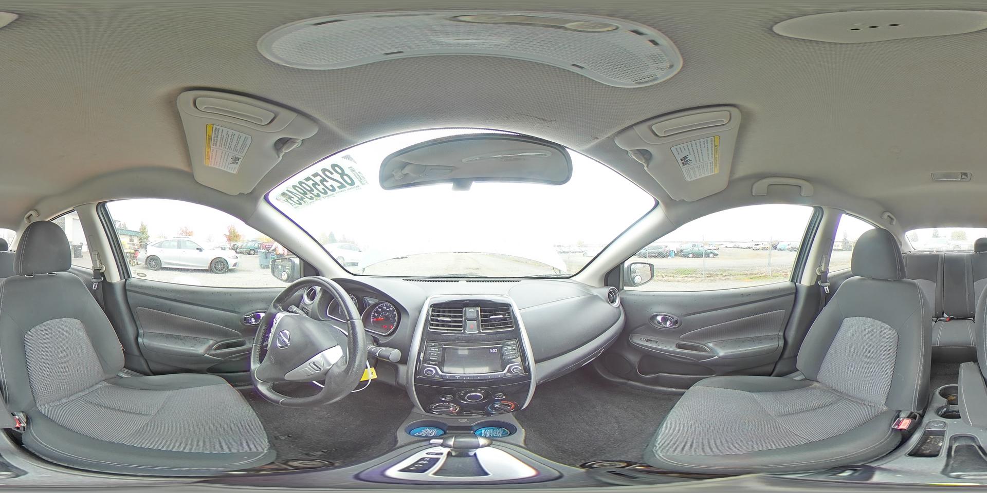 2017 NISSAN VERSA