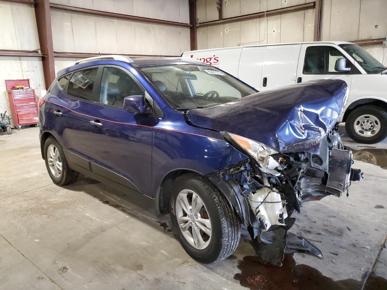 2011 HYUNDAI TUCSON
