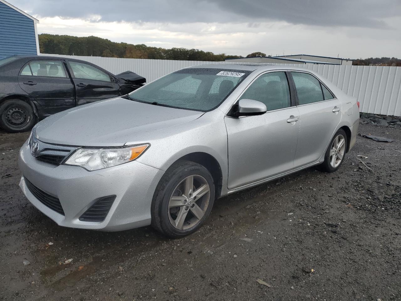 2013 TOYOTA CAMRY