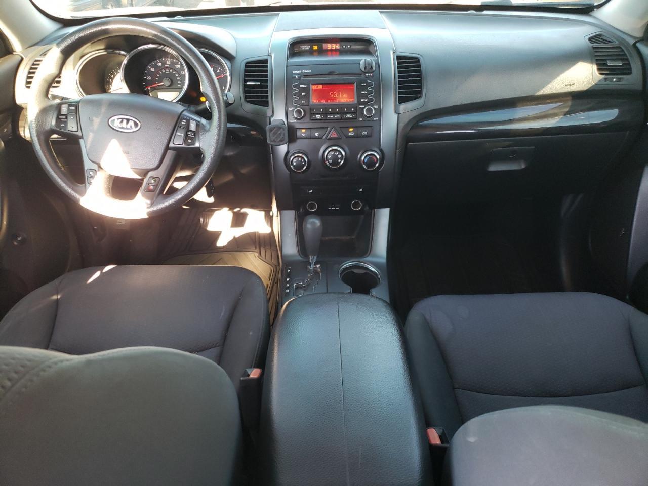 2011 KIA SORENTO