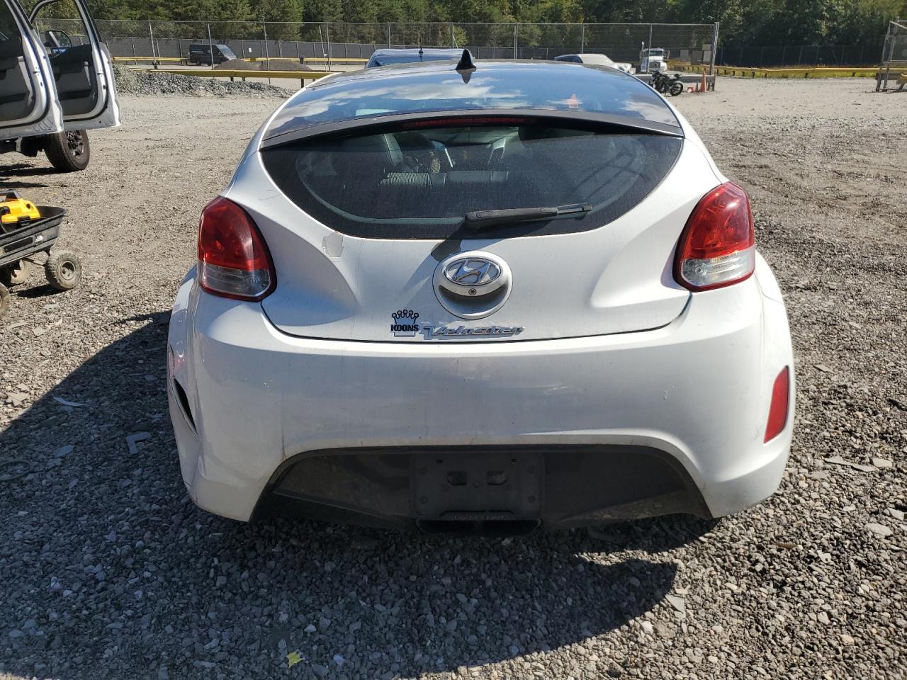 2014 HYUNDAI VELOSTER