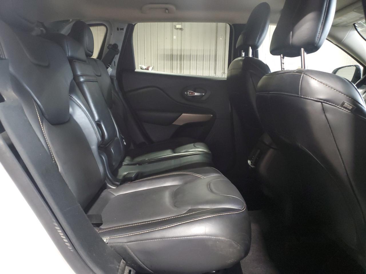 2018 JEEP CHEROKEE