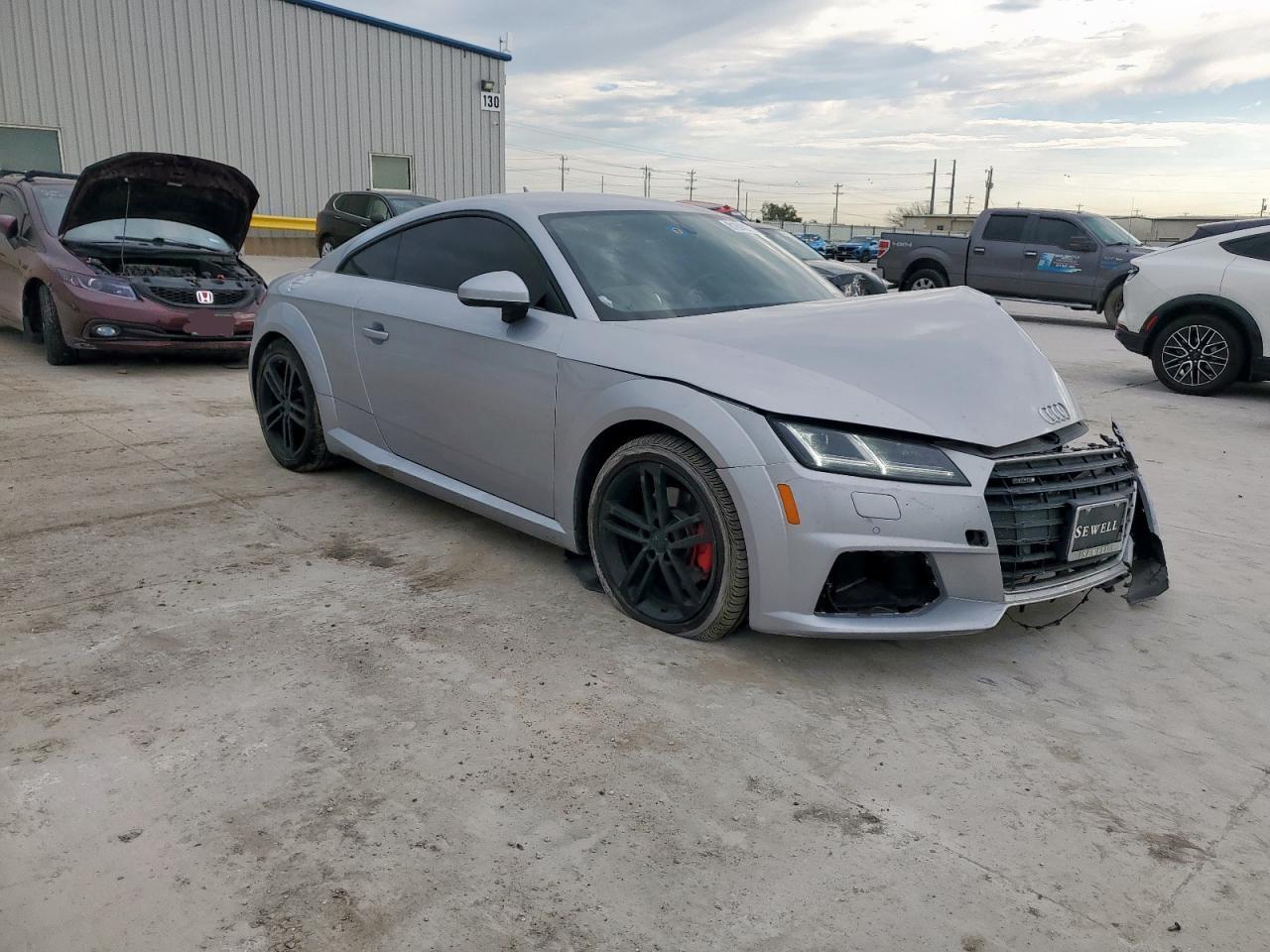 2022 AUDI TT