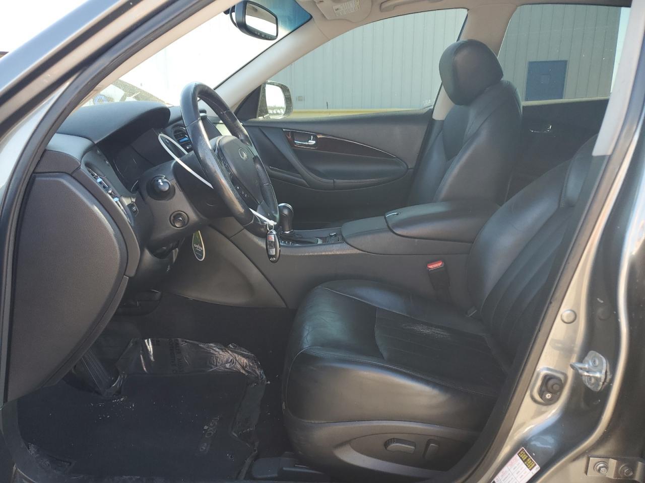 2016 INFINITI QX50