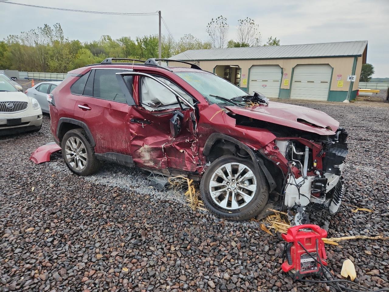 2021 TOYOTA RAV4