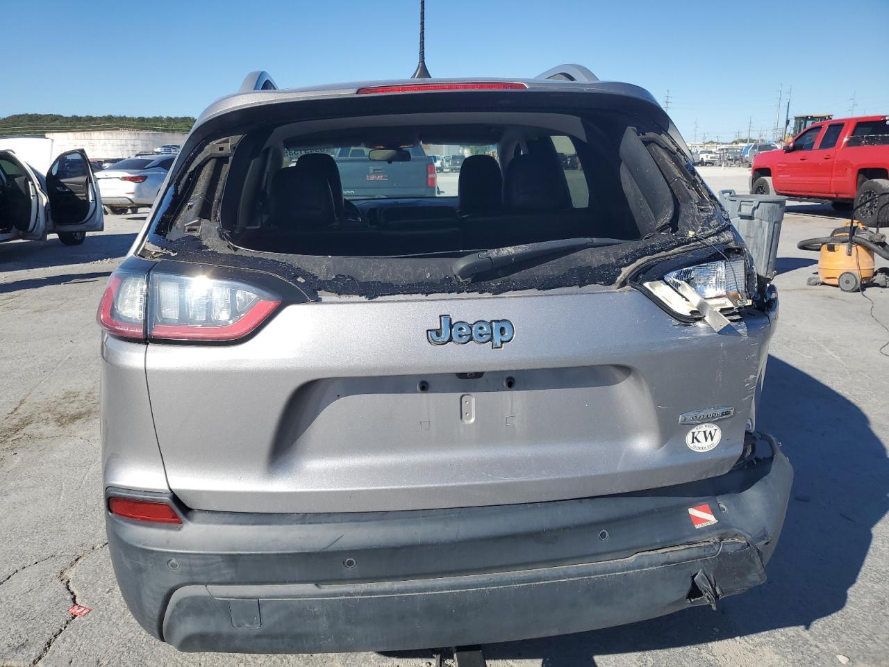 2019 JEEP CHEROKEE