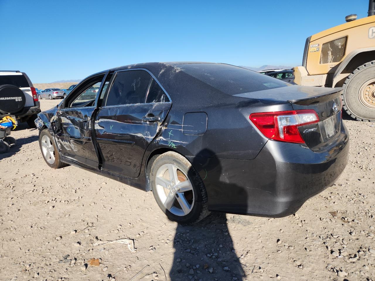 2013 TOYOTA CAMRY