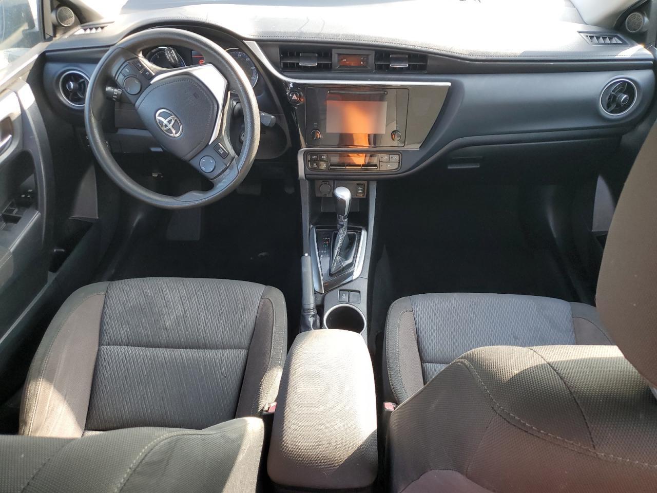 2019 TOYOTA COROLLA