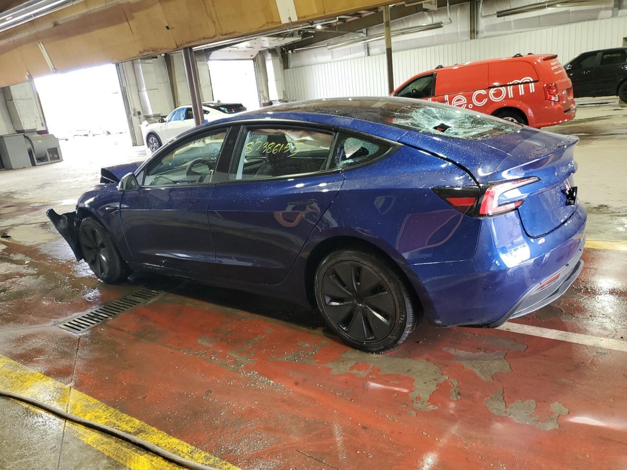 2025 TESLA MODEL 3
