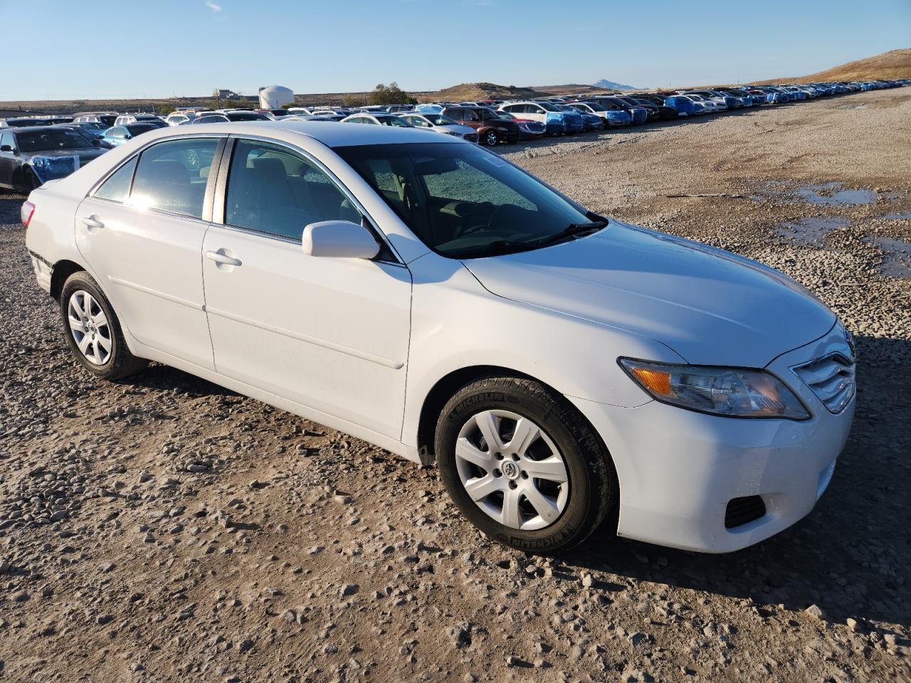 2011 TOYOTA CAMRY