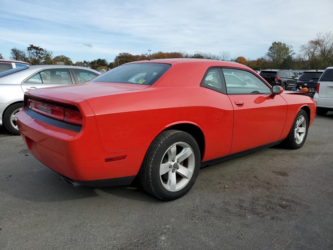 2014 DODGE Challenger
