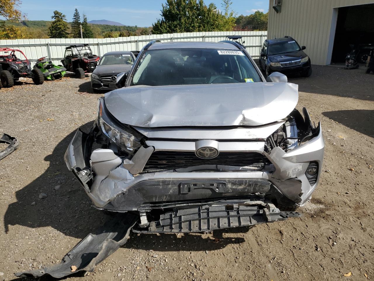2019 TOYOTA RAV4