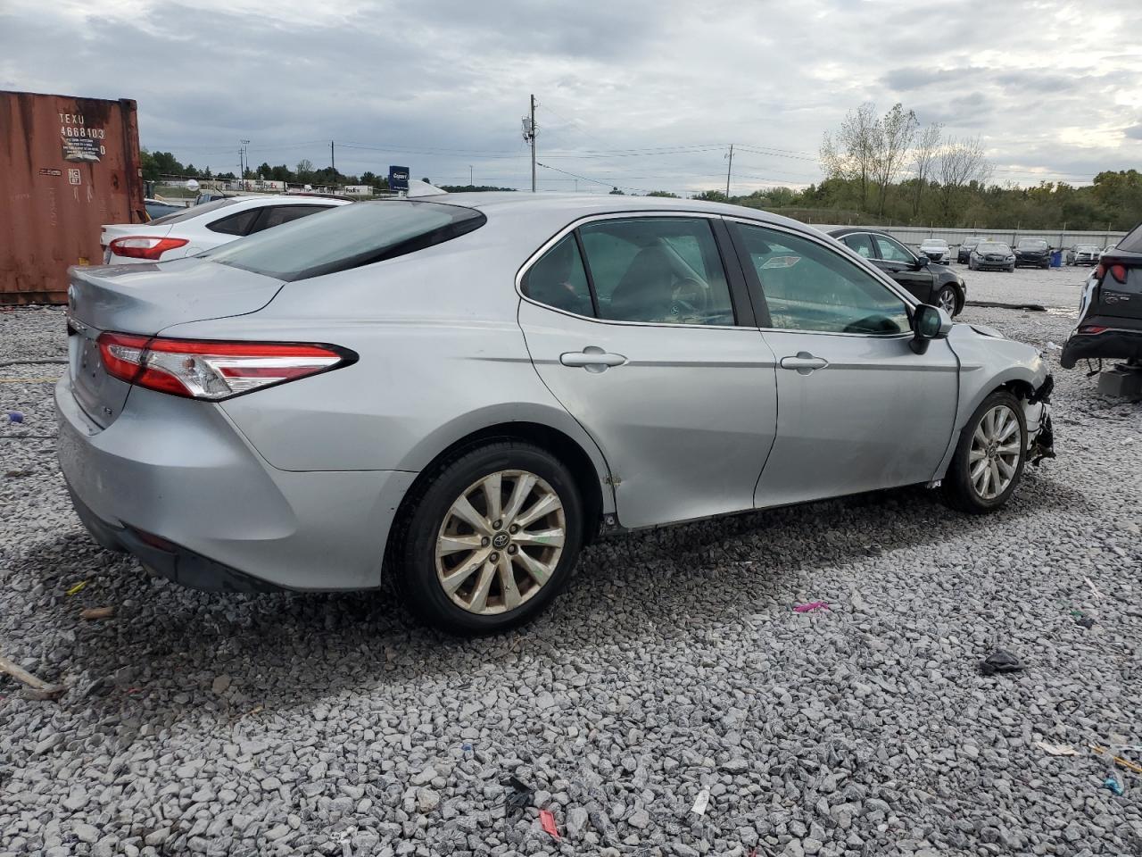 2019 TOYOTA CAMRY