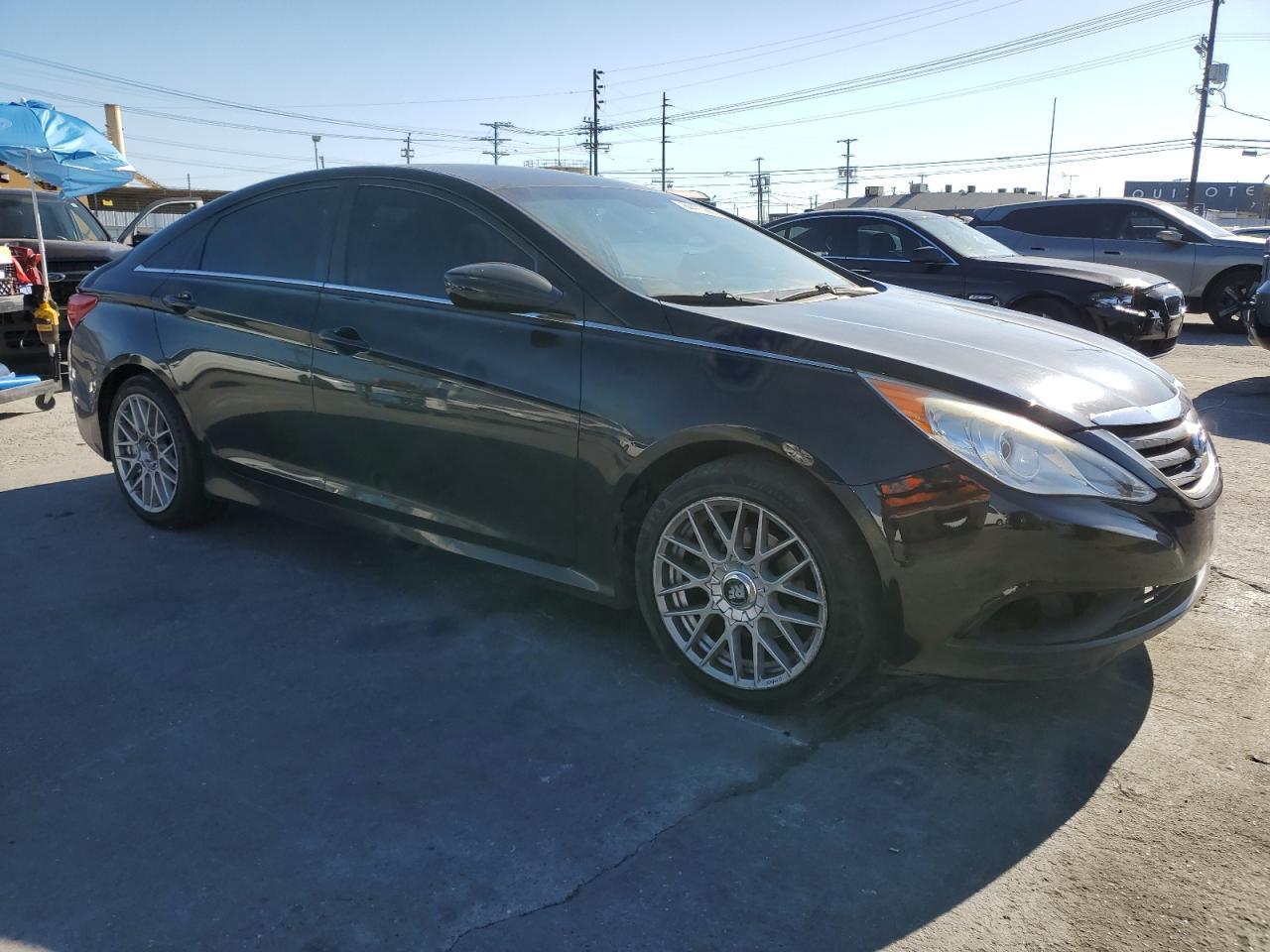 2014 HYUNDAI SONATA