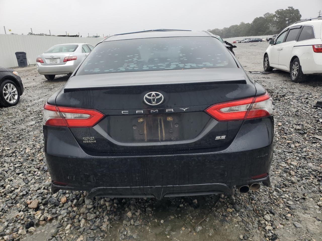 2018 TOYOTA CAMRY