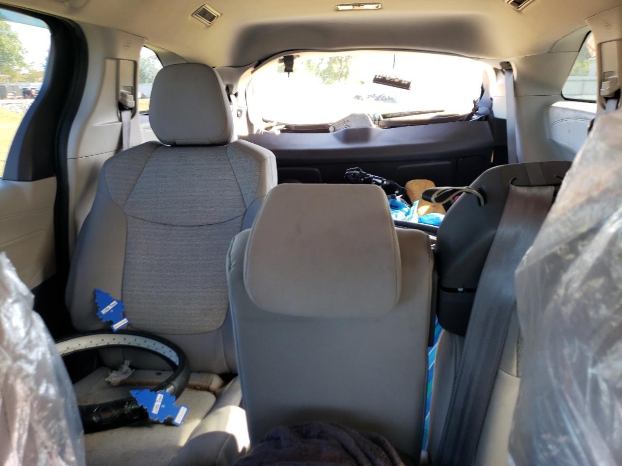 2022 TOYOTA SIENNA