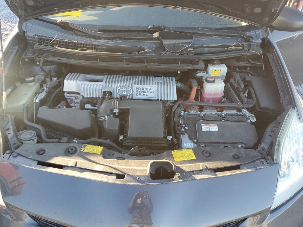 2015 TOYOTA PRIUS