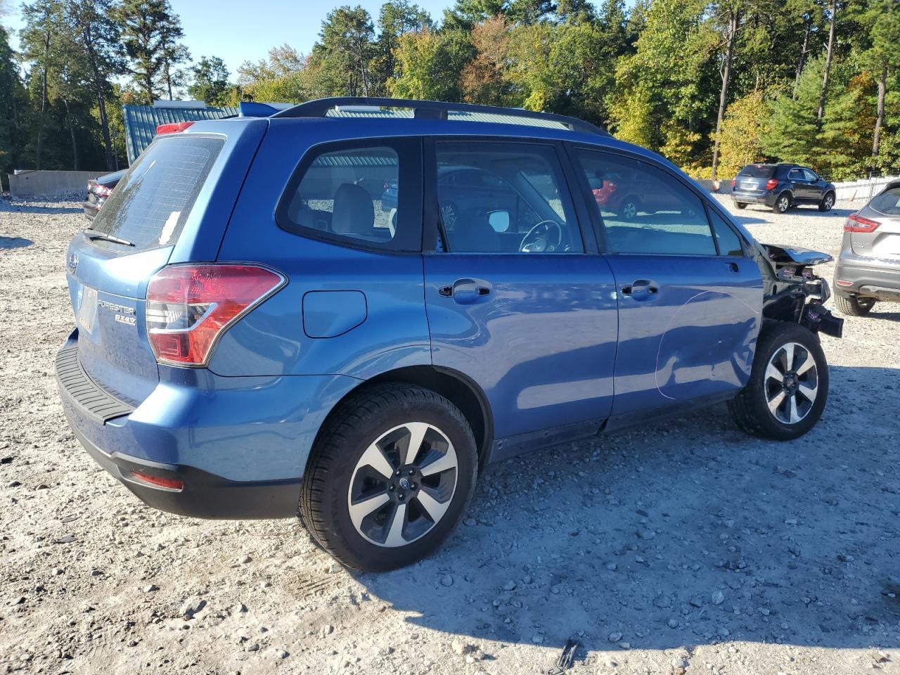 2017 SUBARU FORESTER