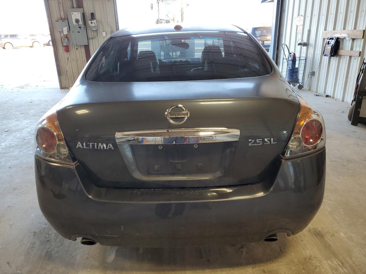 2010 NISSAN ALTIMA
