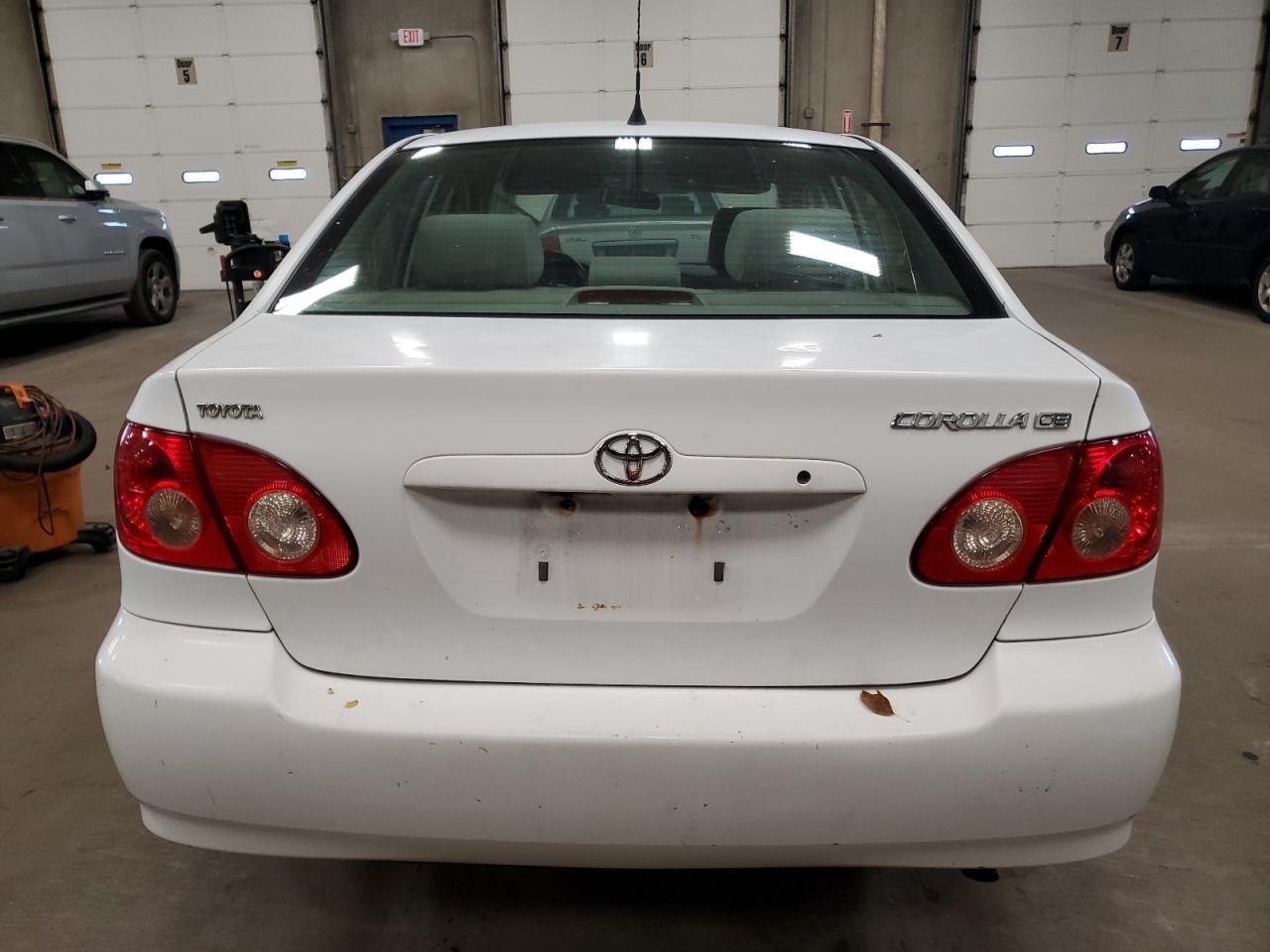 2005 TOYOTA COROLLA
