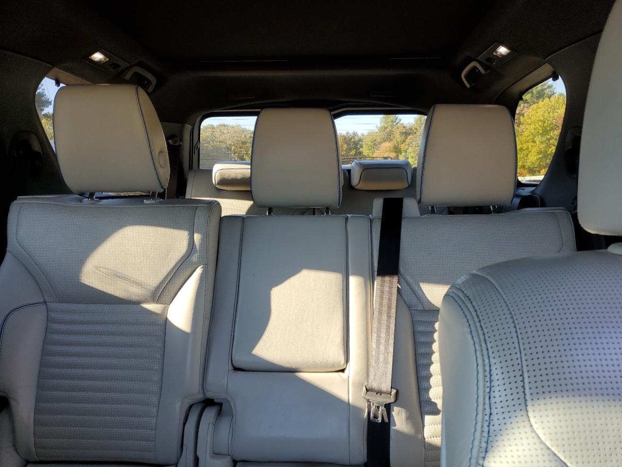 2018 LAND ROVER Discovery