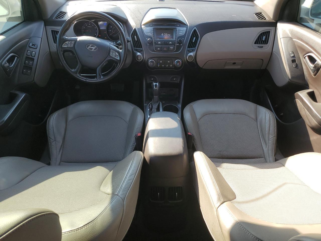 2016 HYUNDAI TUCSON