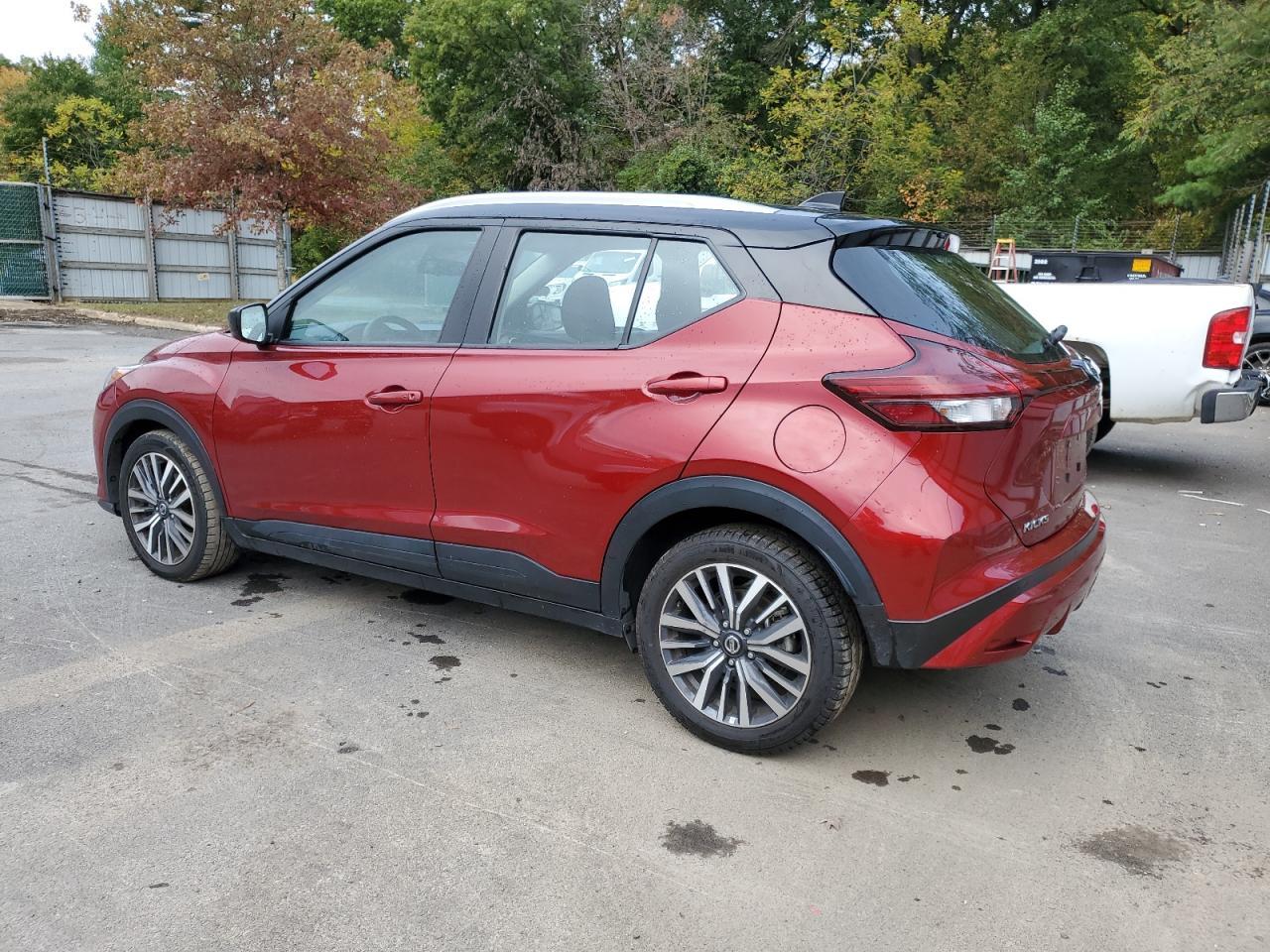 2021 NISSAN KICKS