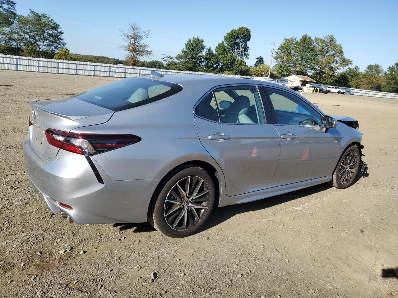 2024 TOYOTA CAMRY