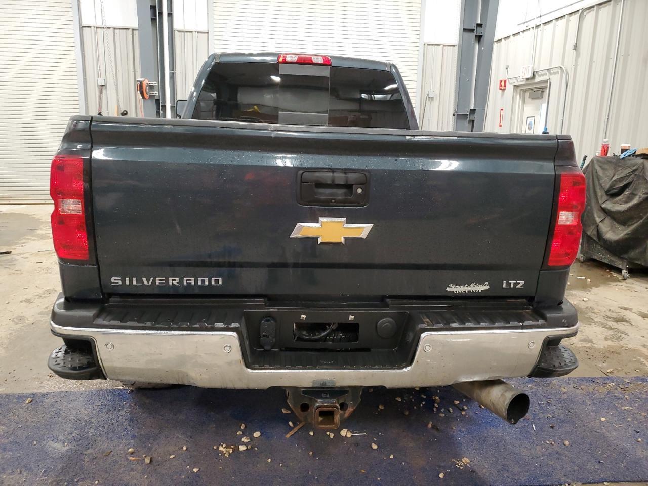 2018 CHEVROLET Silverado
