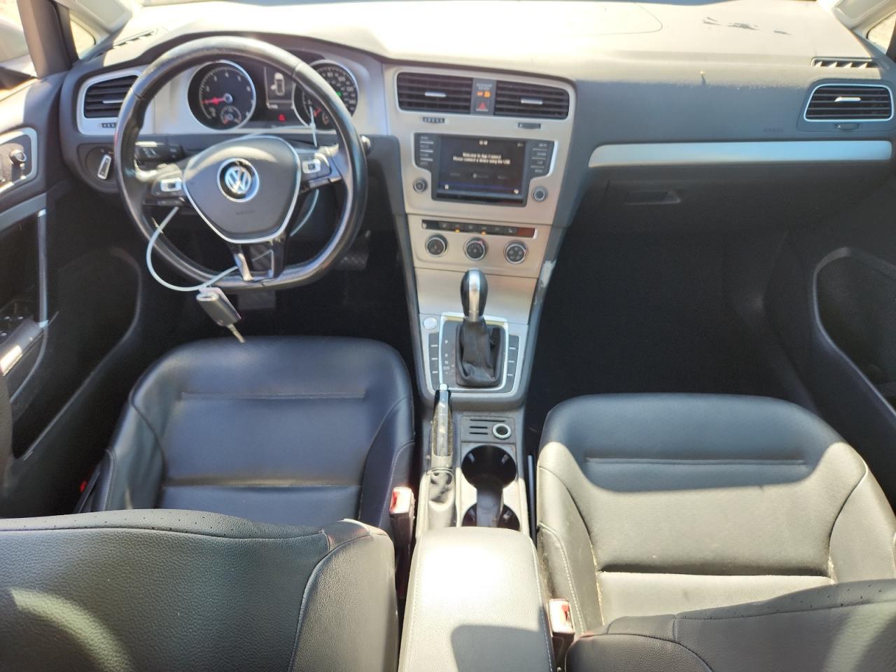 2017 VOLKSWAGEN GOLF