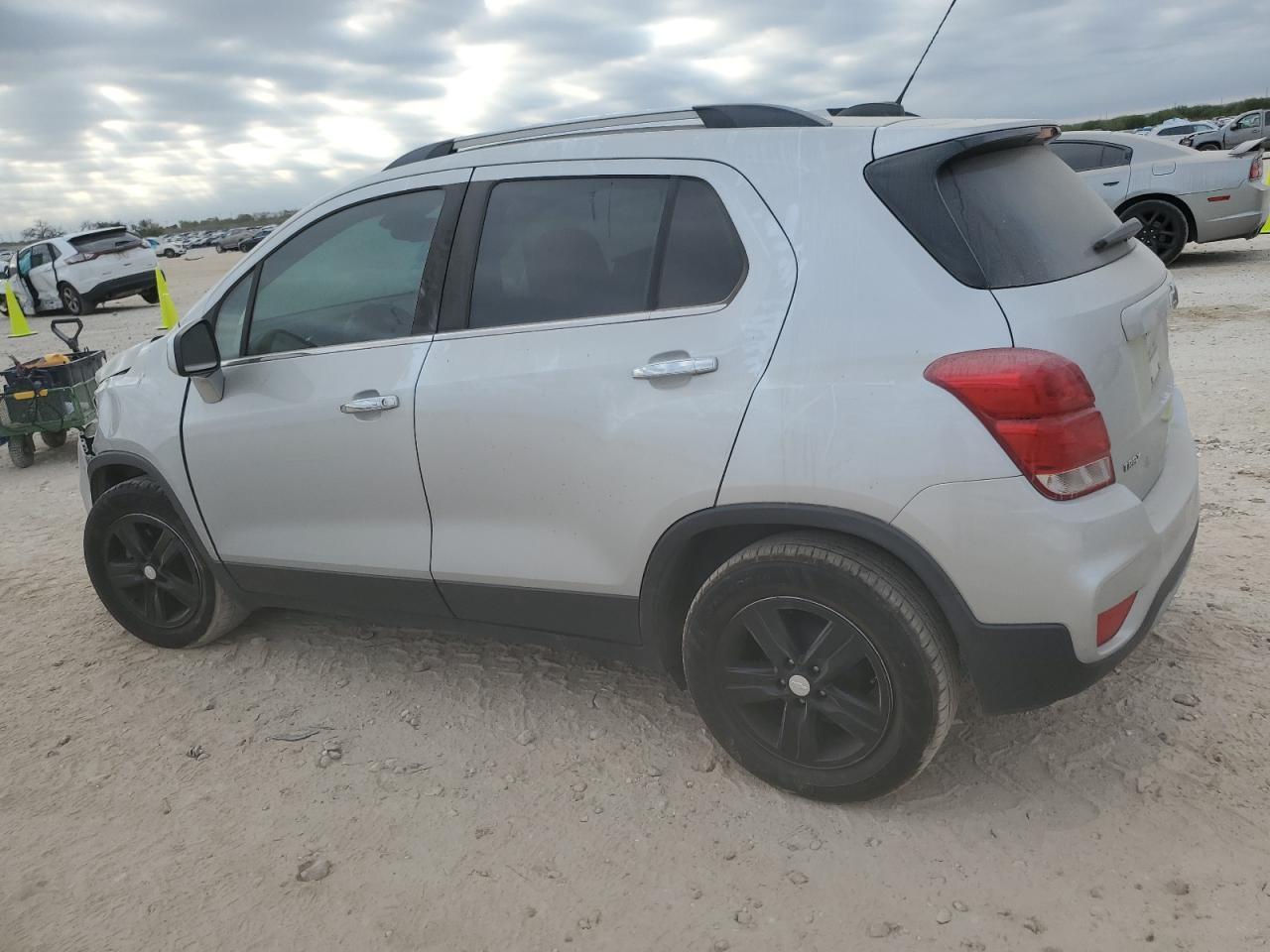 2020 CHEVROLET TRAX