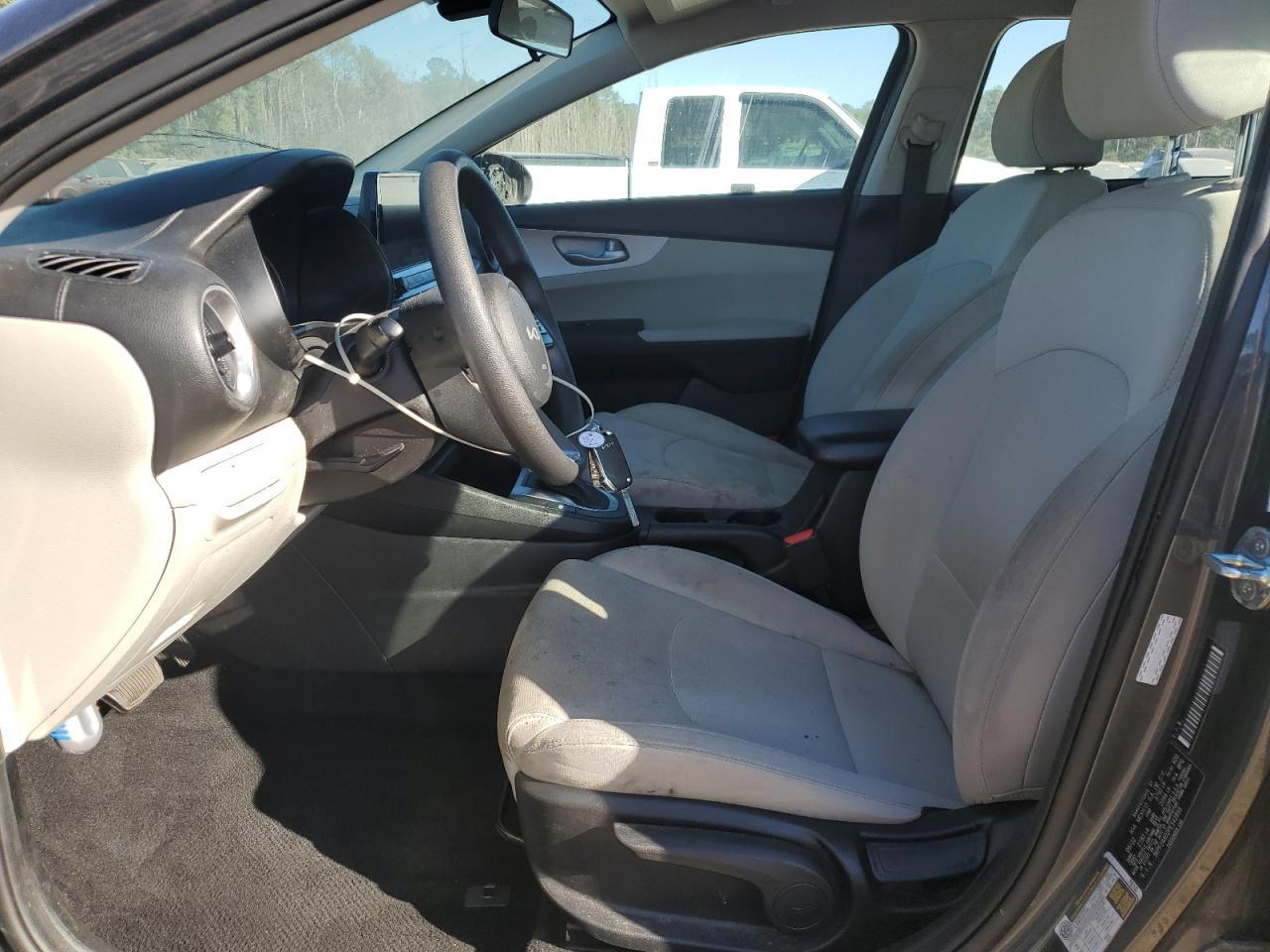 2023 KIA FORTE