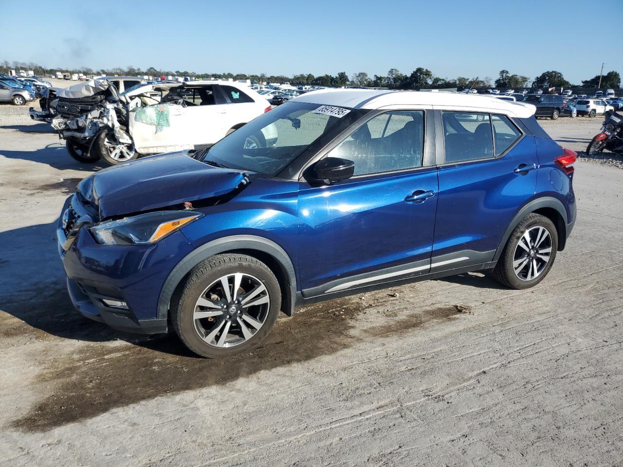 2019 NISSAN KICKS