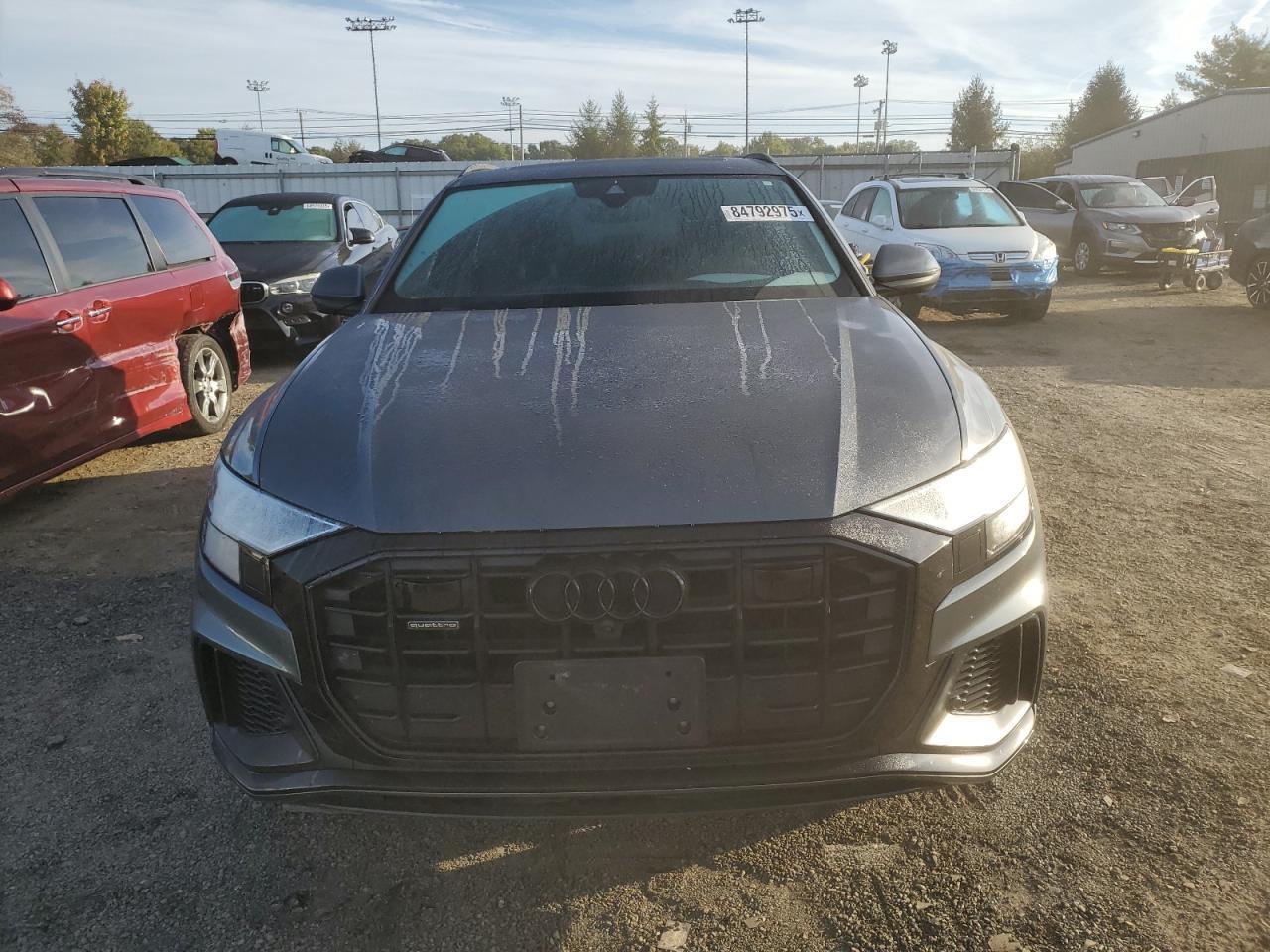 2021 AUDI Q8