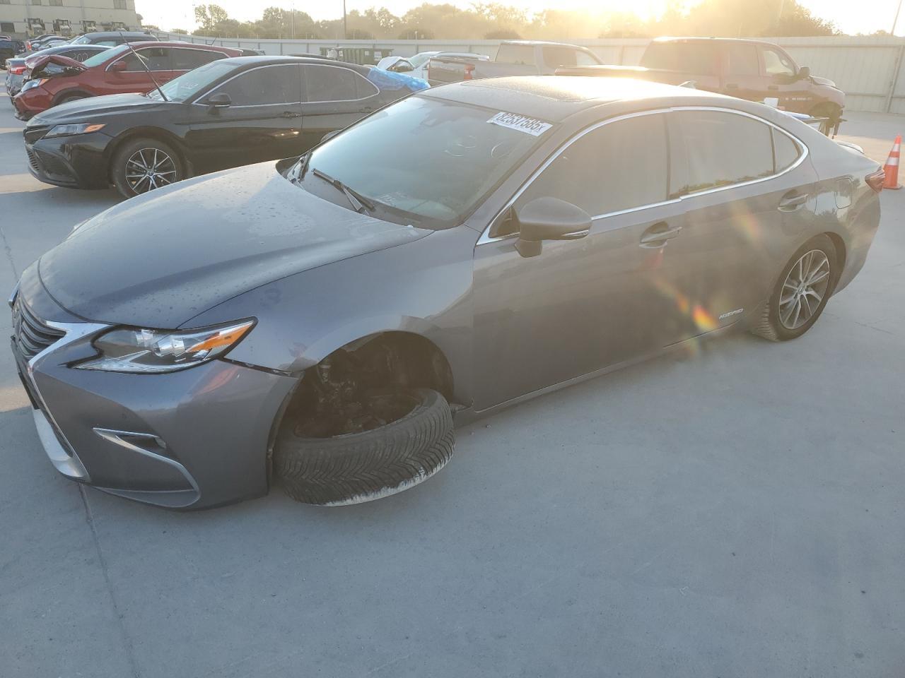 2018 LEXUS Es