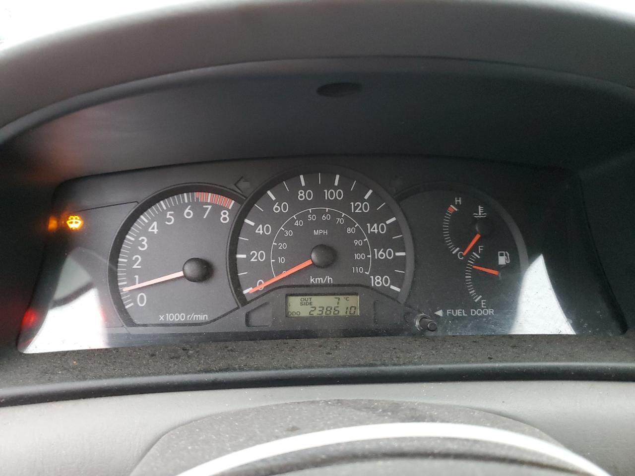 2005 TOYOTA COROLLA