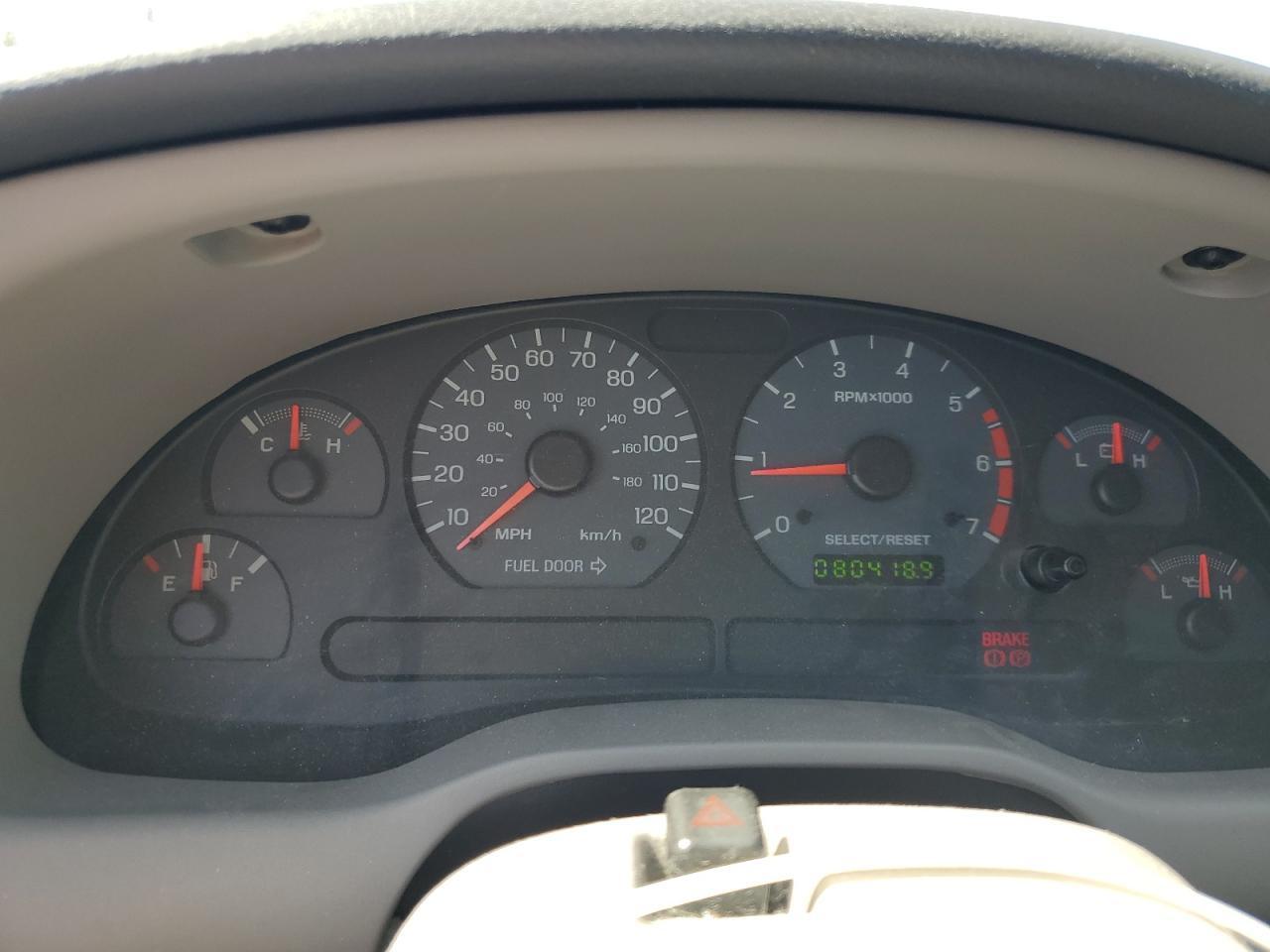 2004 FORD MUSTANG