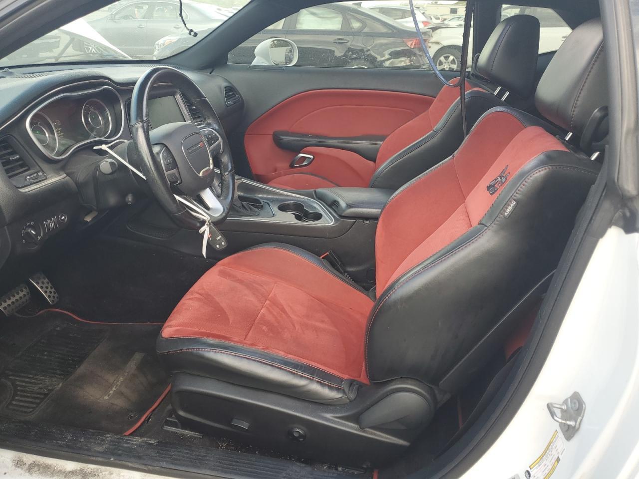 2016 DODGE Challenger
