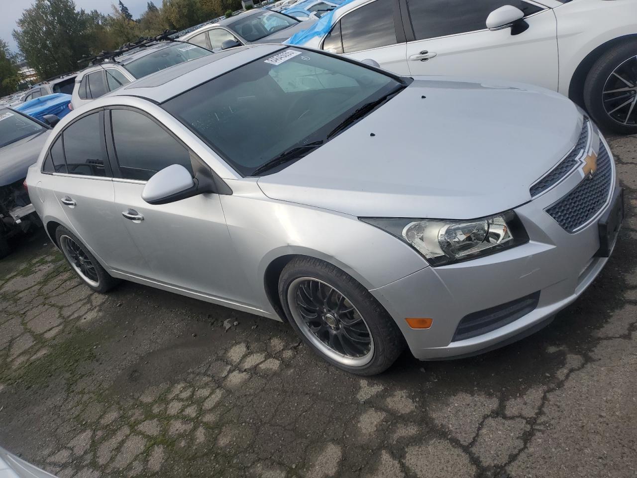 2011 CHEVROLET CRUZE
