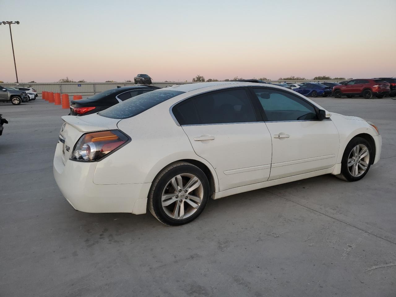 2011 NISSAN ALTIMA