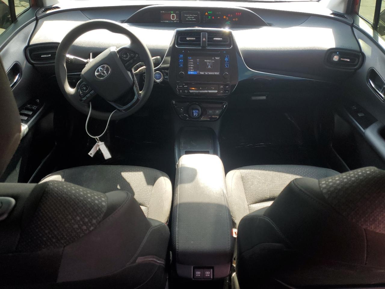2019 TOYOTA PRIUS