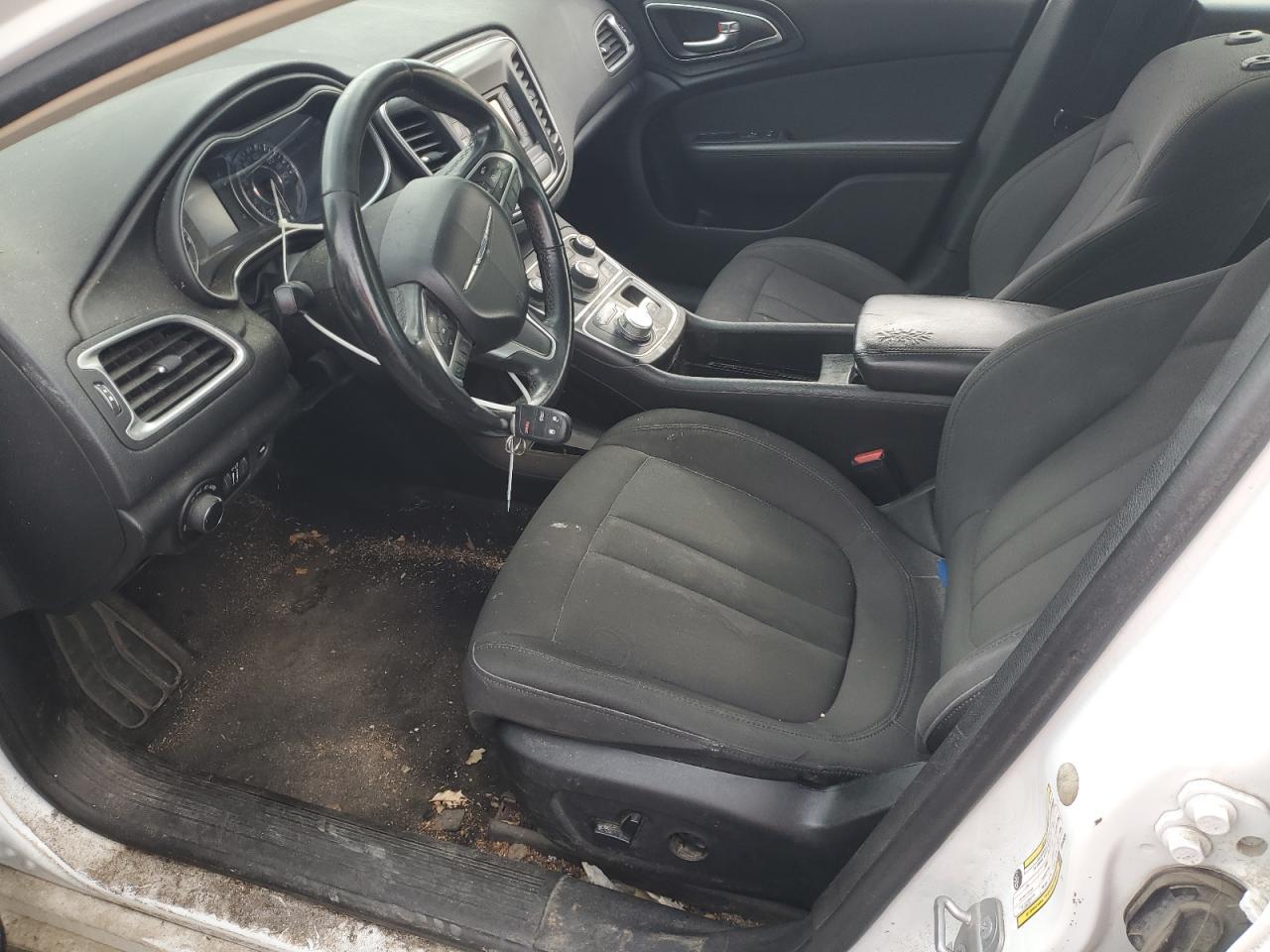 2015 CHRYSLER 200