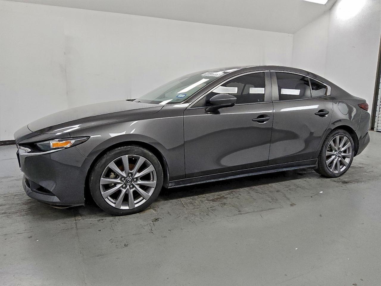 2020 MAZDA 3