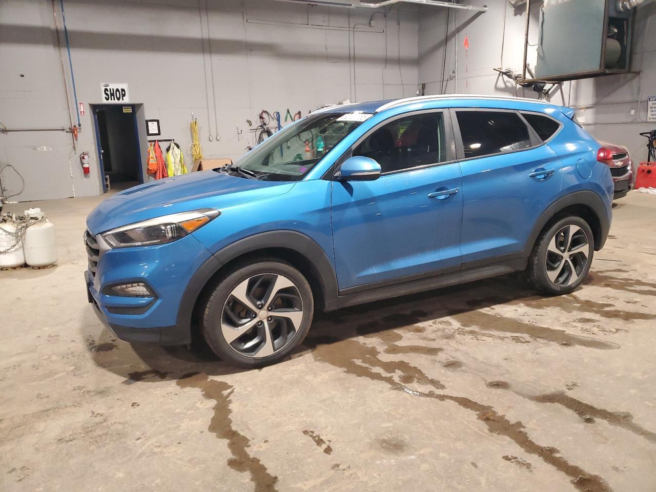 2016 HYUNDAI TUCSON