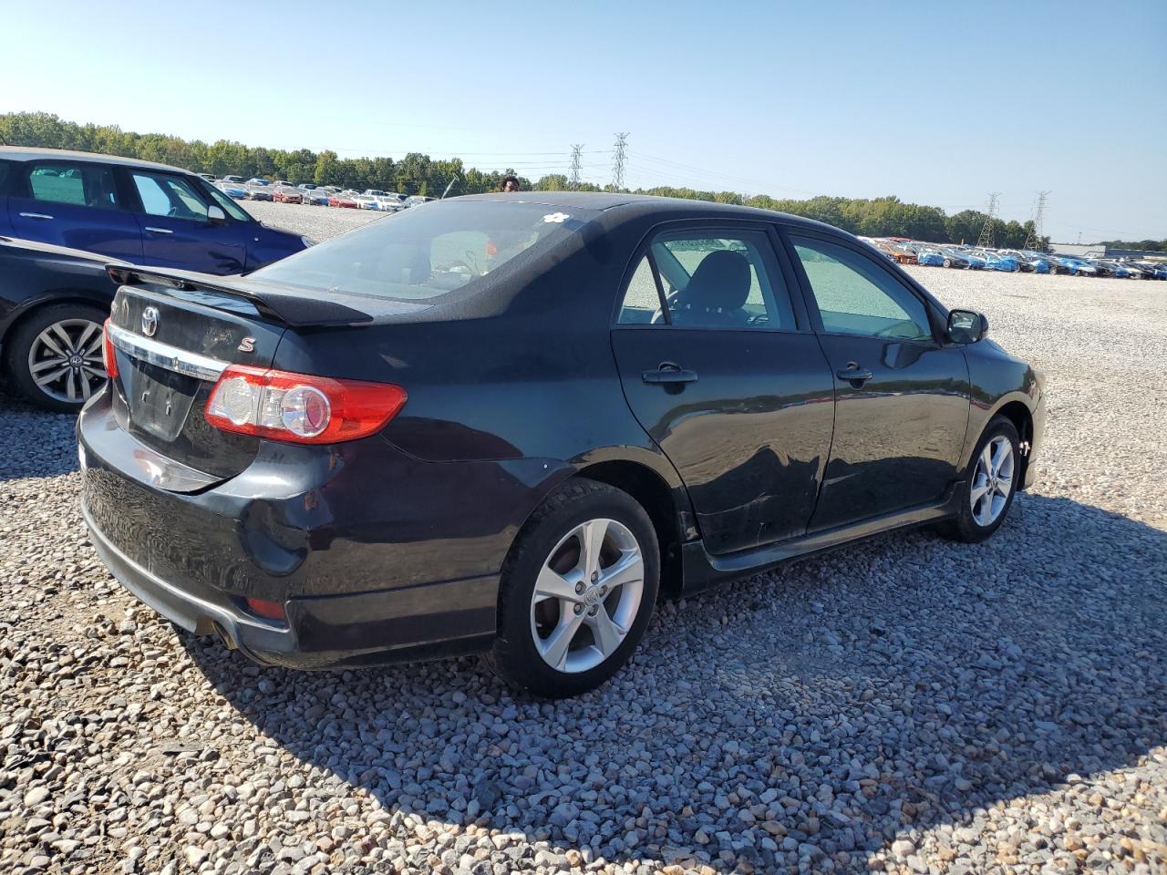 2011 TOYOTA COROLLA