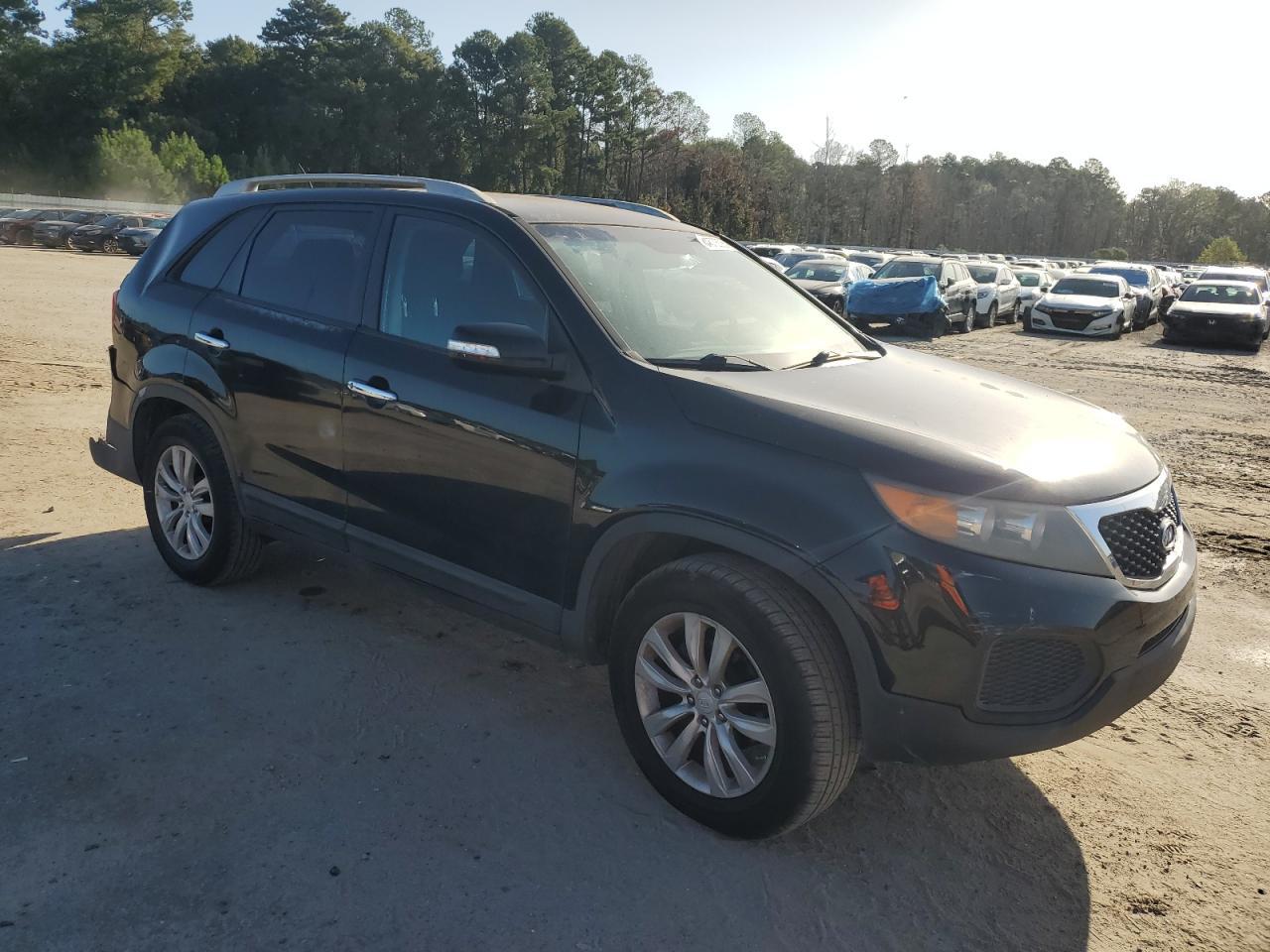 2011 KIA SORENTO