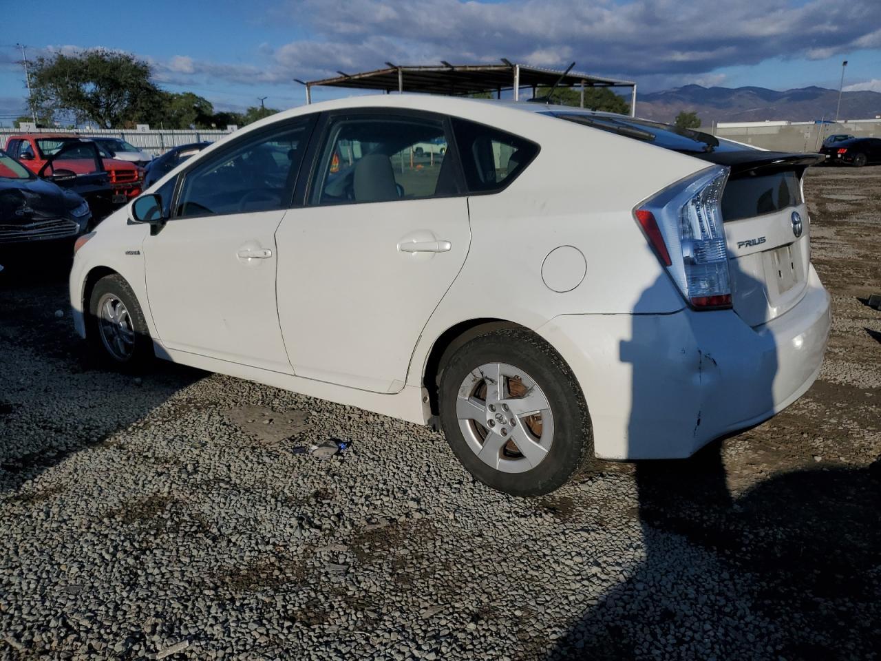 2011 TOYOTA PRIUS