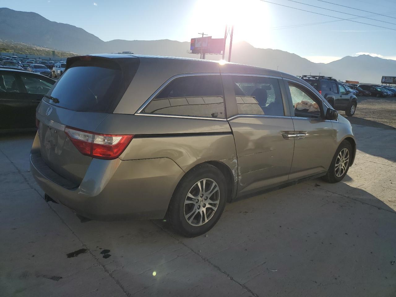 2013 HONDA ODYSSEY