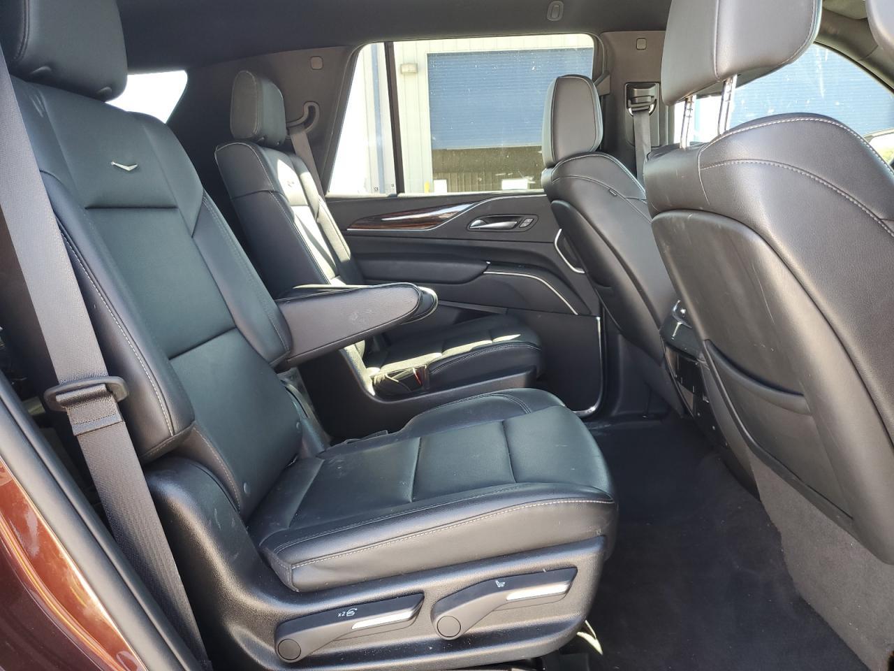 2023 CADILLAC ESCALADE