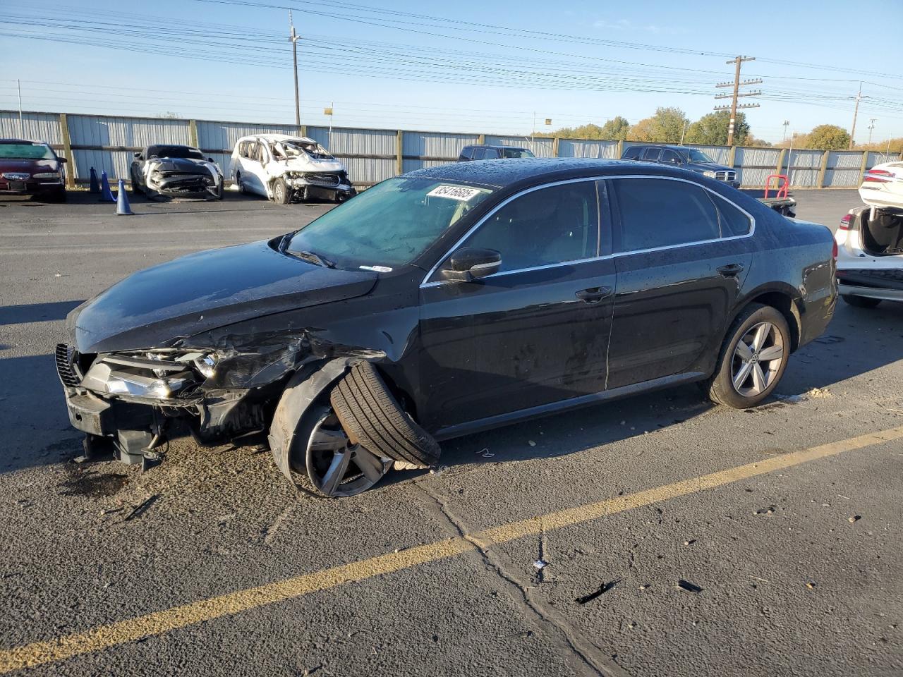 2013 VOLKSWAGEN Passat